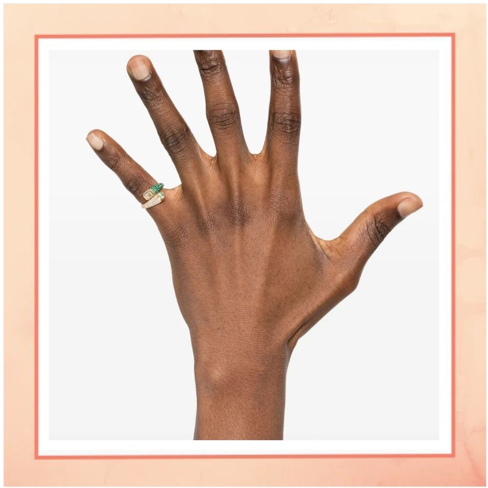 Interlocked Green Ring