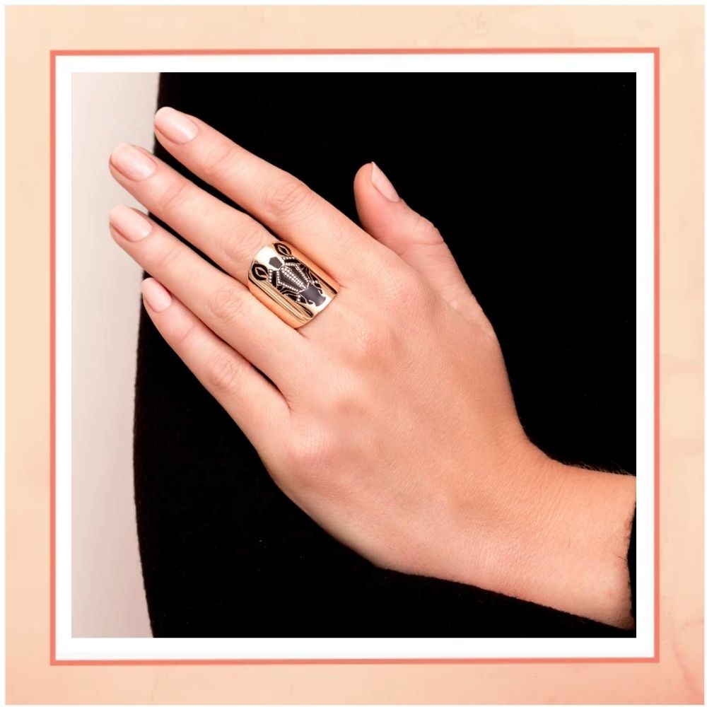 Zebra Ring
