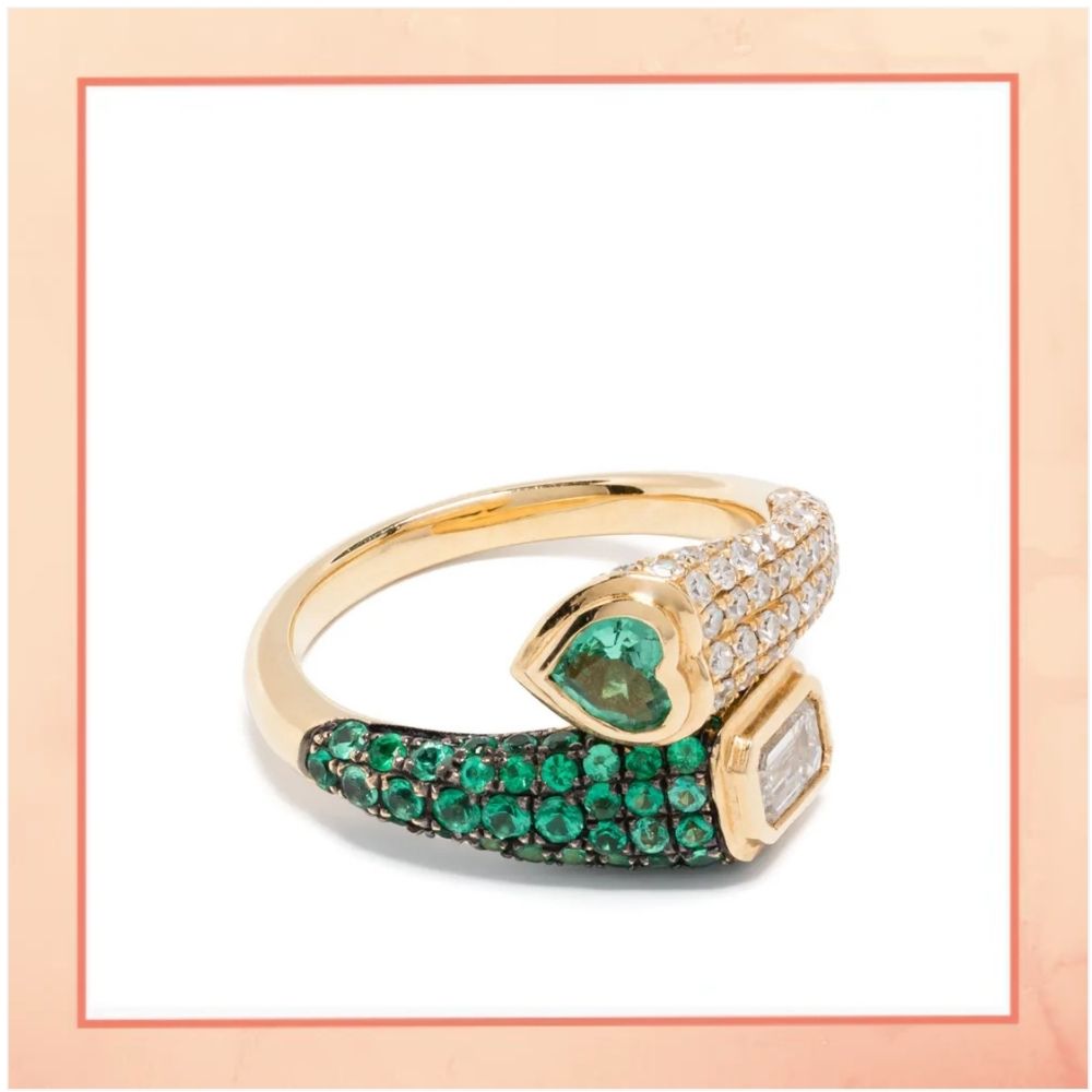 Interlocked Green Ring