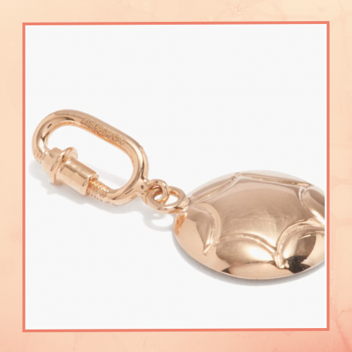 A Classic Pendant