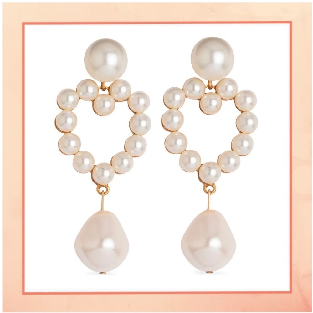 A Heart & Pearls Earrings